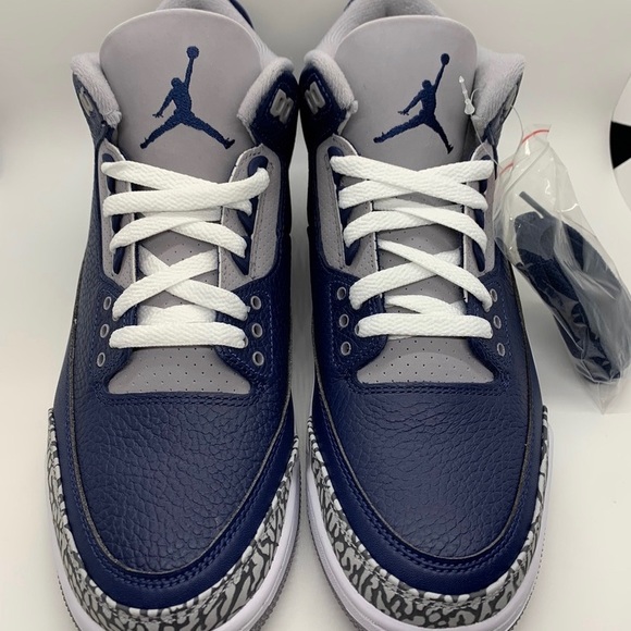 Air Jordan 3 Retro Georgetown - Picture 3 of 3